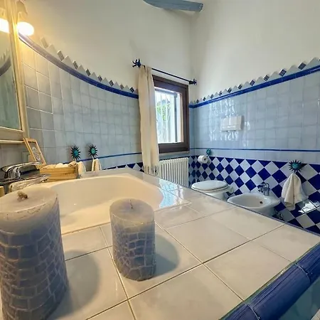 Villa Del Sole, Piscina Privata, A 400 Mt *