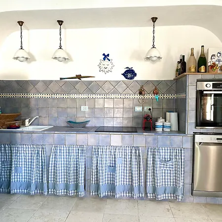 Villa Del Sole, Piscina Privata, A 400 Mt San Teodoro (Sardinia)