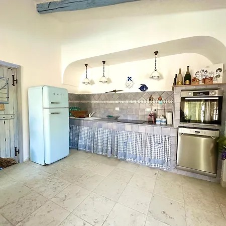 Villa Del Sole, Piscina Privata, A 400 Mt *
